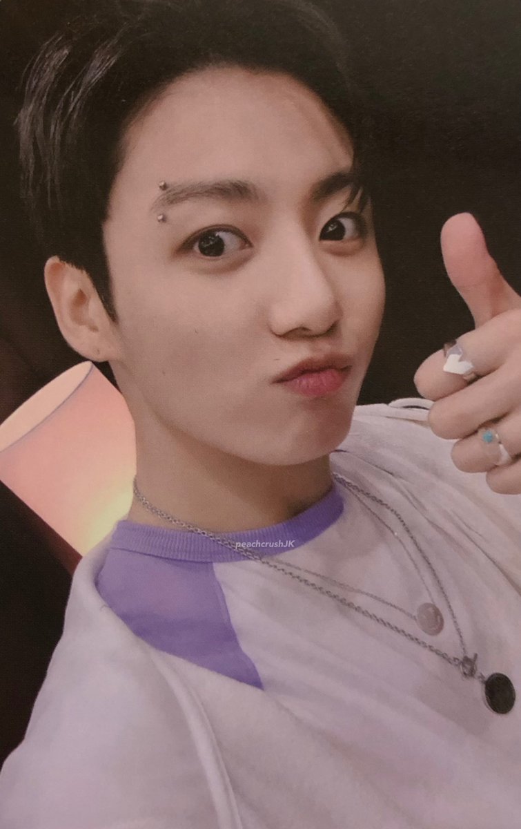 peachcrush_jk's tweet photo. 끄앙 정국이 포카 한방에 나와써~♡ https://t.co/1RWA3SQcf1