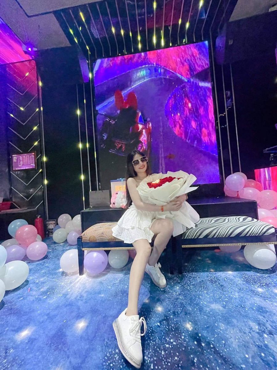 Emily Lucas (@lucywan63036405) on Twitter photo 