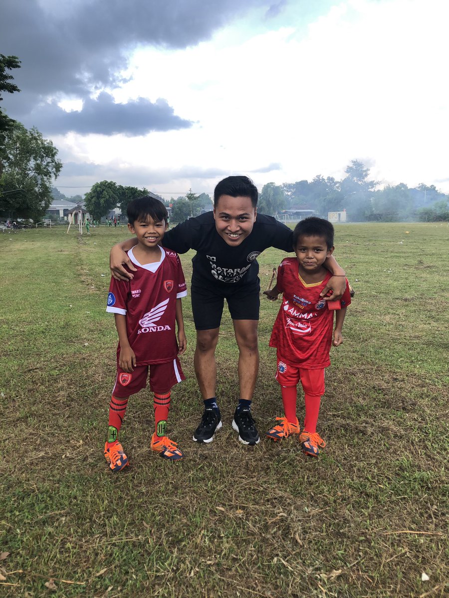 vicky_aditya_13's tweet photo. Good feeling😍✨ https://t.co/ncSq5FokWF