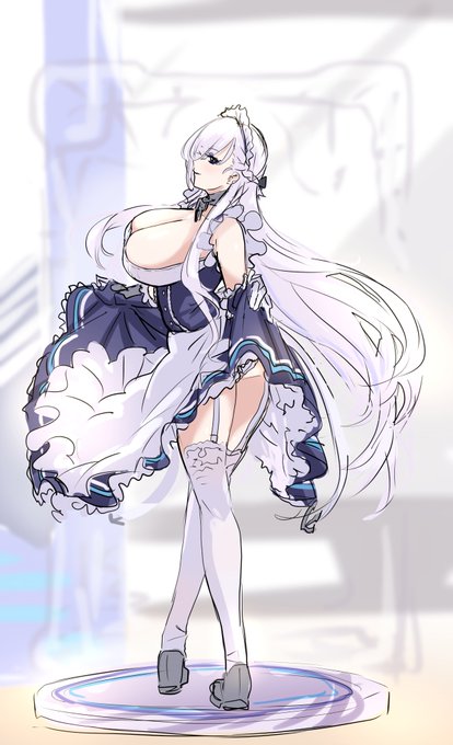 ベルファストのいつもの衣装のフィギュアが欲しい 