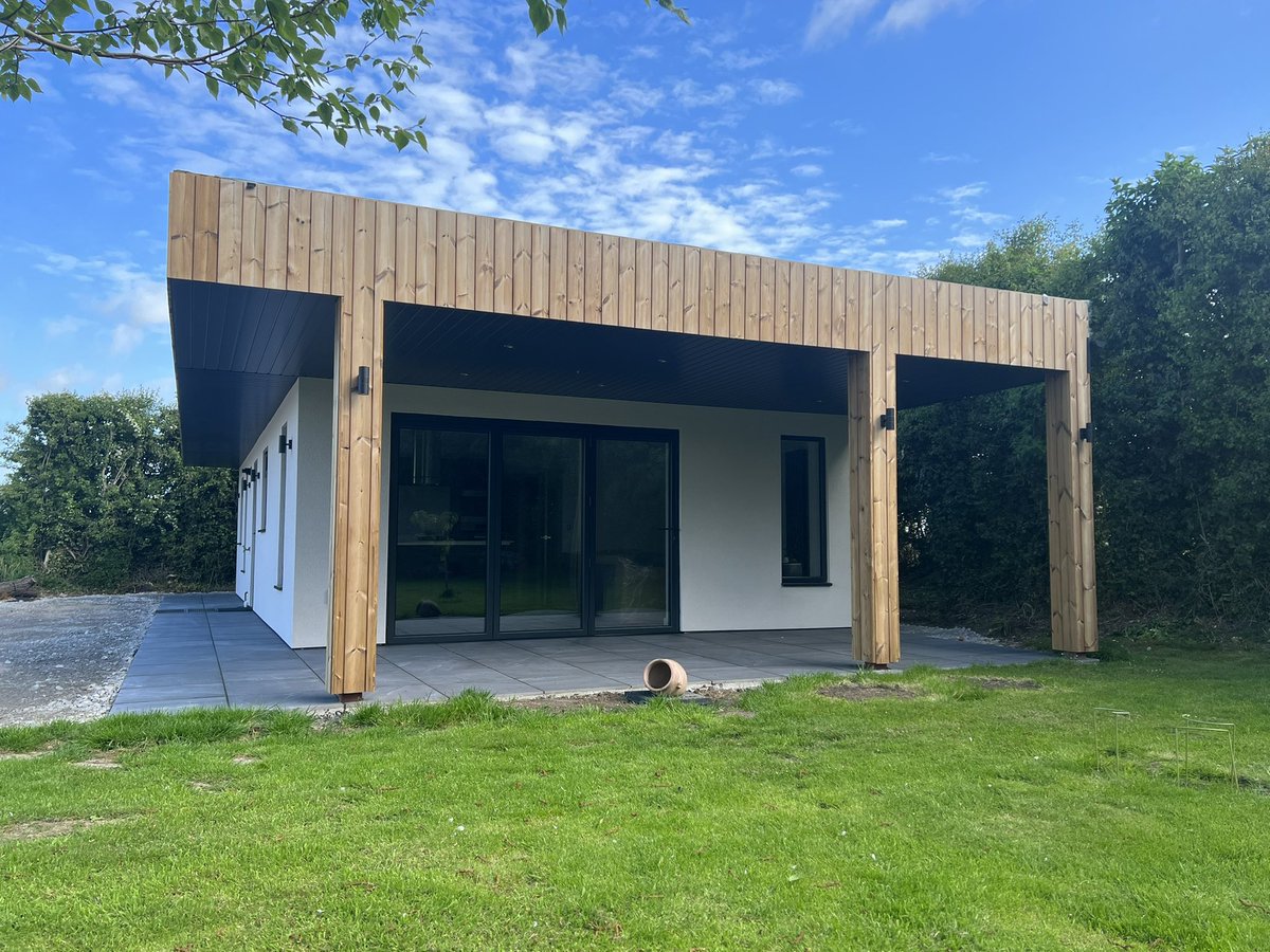 Lansco_'s tweet photo. We have recently completed this self contained cabin/holiday let in Leconfield 
.
🌐 https://t.co/sIyt54U4tp
.
#builders #joiners #shopfitters #construction #build #eastyorkshire #hull https://t.co/GD9T5sMjDI