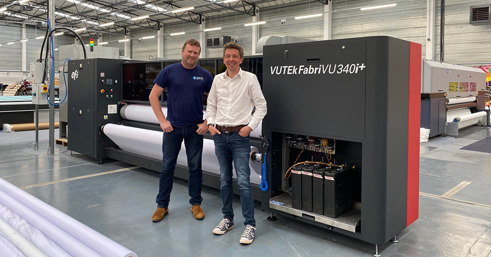 LFRnews's tweet image. First EFI VUTEk FabriVU 340i+ in UK gets installed at 3 Sixty 
Read full story at lfr.news/3MoBrc8

.@cmyuk_ltd 

#cmyukltd #printerinstall #textileprinter #efiprint #printingindustry