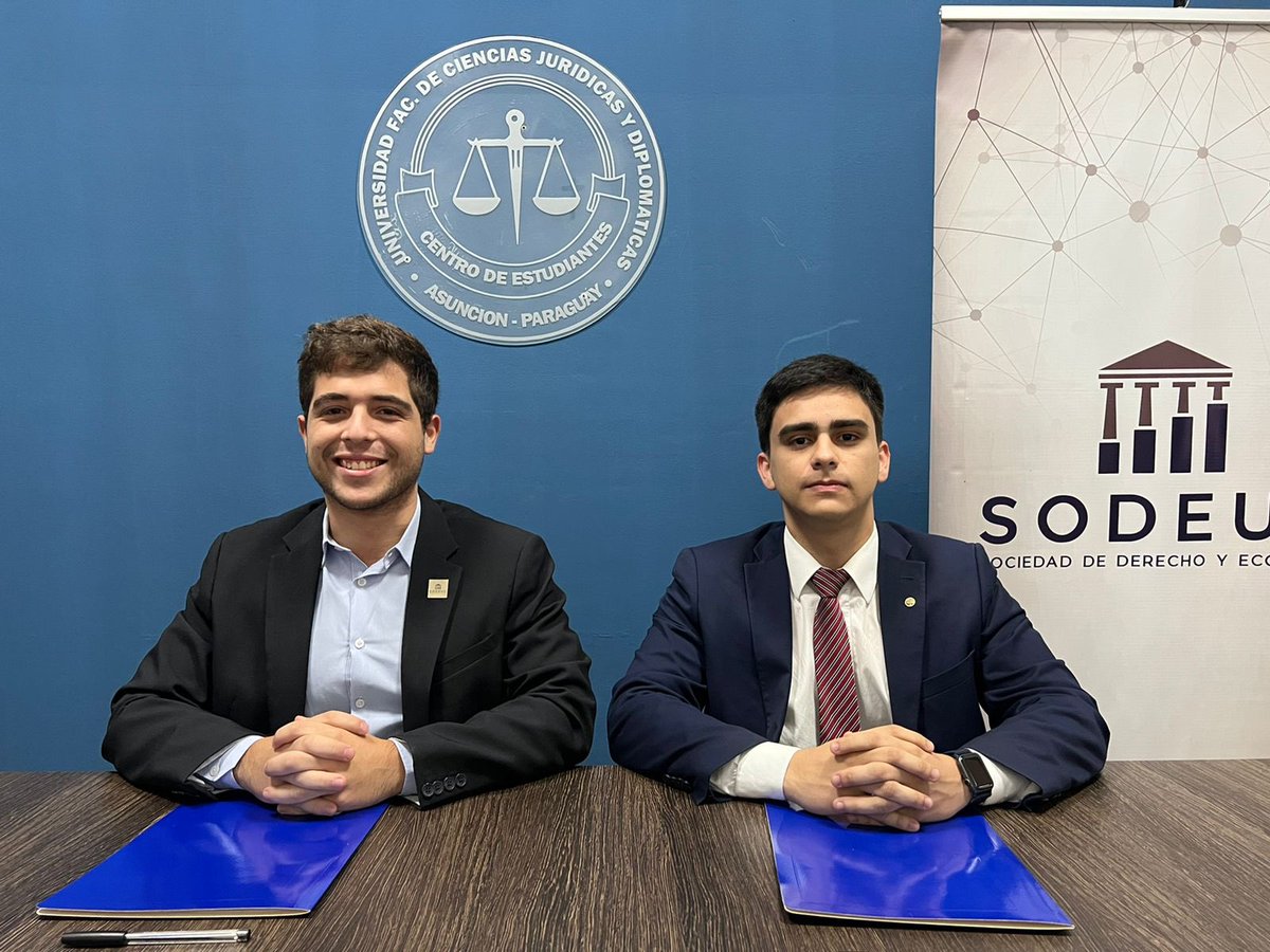 ceducpy's tweet photo. Hoy en nuestra sala de sesiones, el Presidente Marcos J. Lesme, recibio al Presidente del Centro de Estudiantes de la Facultad de Ciencias Contables, Administrativas y Económicas (CECCAE), Rubén Guerreros y al Presidente de la Sociedad de Derecho y Economía, Isaac Gutiérrez https://t.co/H5bmA42czp