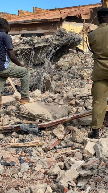 kaigu55's tweet photo. Preliminary investigations frm a building that collapsed last wk in #Ndejje #MakindyeSsabagabo Municipality indicates that the #architectural drawings were done by #Prosona Construction Ltd a company that has no known registered #architect 1/2 @ARBUganda @NBRBug @UgArchSociety https://t.co/ZowKVKcsnU