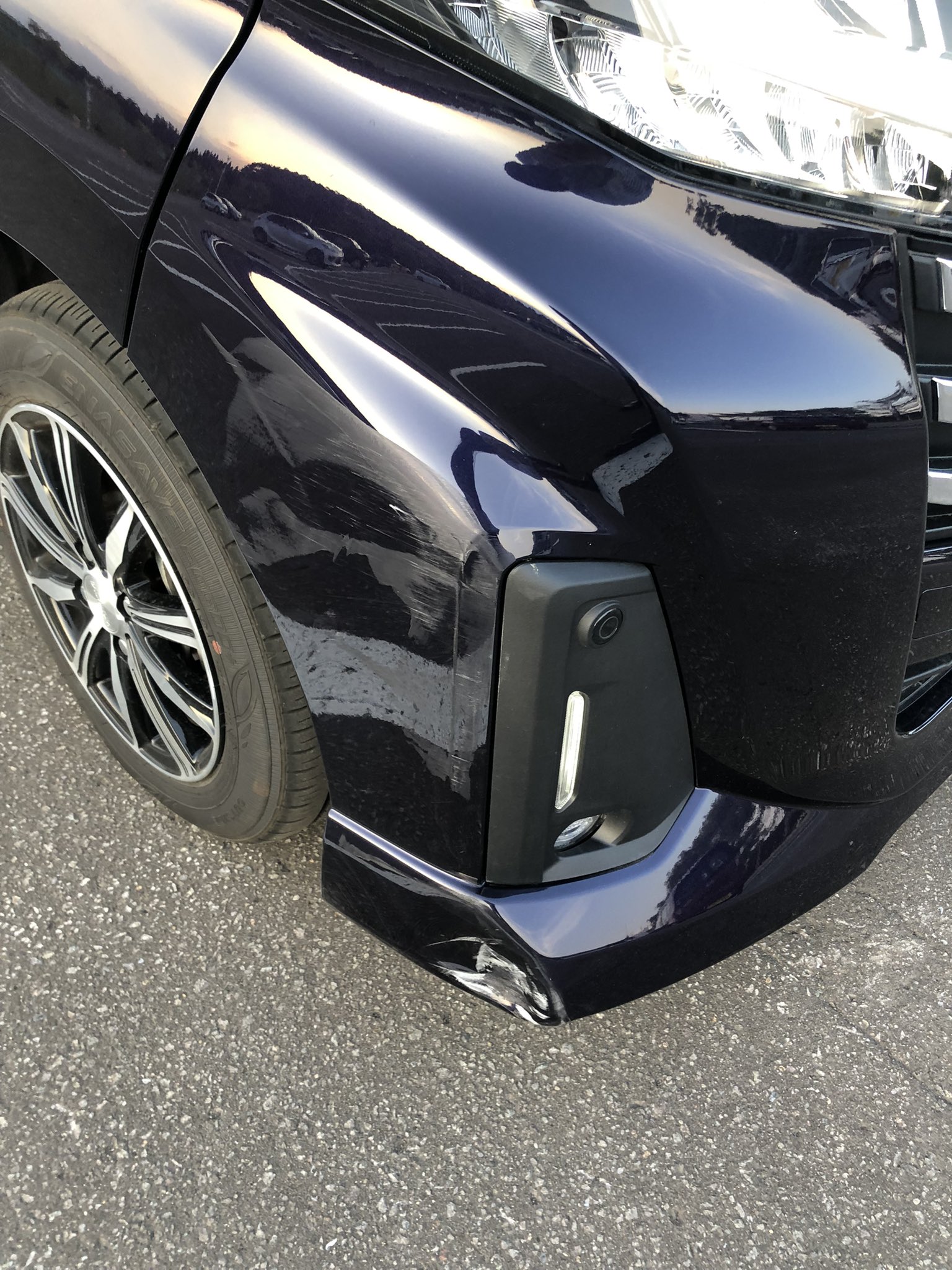 シーナ はこだて未来大学駐車場にて 当て逃げにあいました ドラレコは当てられた瞬間に作動していなかったため どんな車に当てられたかなどの情報がありません 何か知っている人がいれば情報ください 拡散希望です T Co Kzcnidx1pq Twitter シーナ はこだて未来大学駐車場にて 当て逃げにあいました ドラレコは当てられた瞬間に作動していなかったため どんな車に当てられたかなどの情報がありません 何か知っている人がいれば情報ください 拡散希望です T Co Kzcnidx1pq Twitter