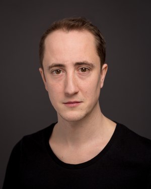 Julian Forsyth and Matthew Spencer to join cast of The Woman in Black londontheatre1.com/theatre-news/j…