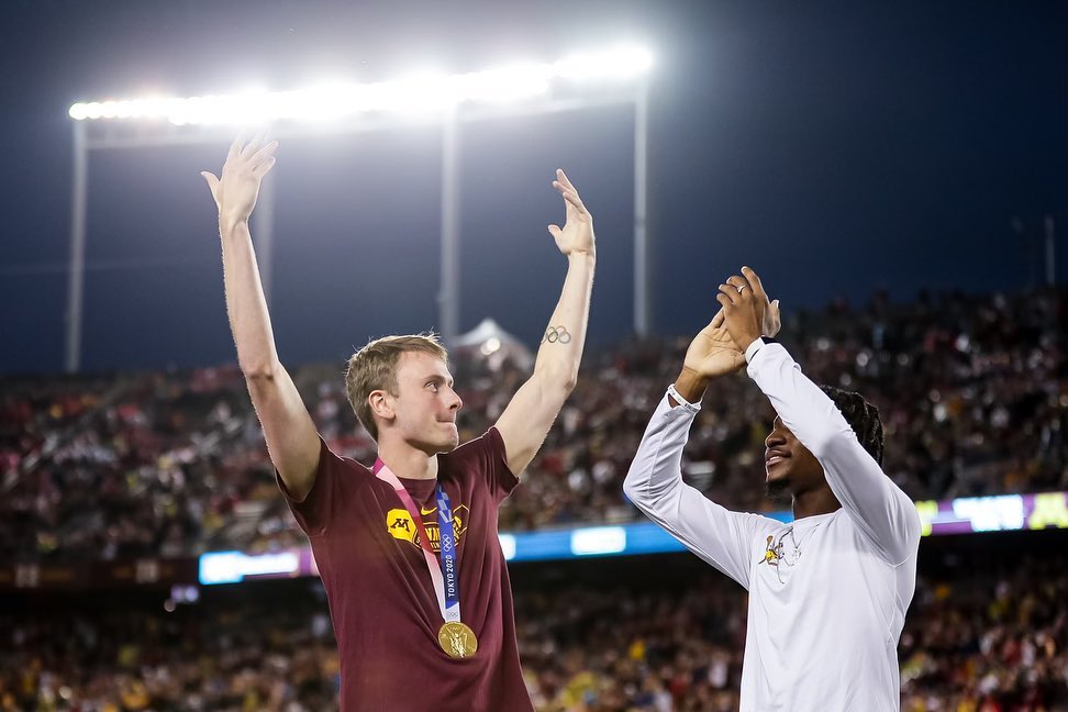 So cool to have the opportunity to get honored last night during the #gopherfootball game. So much support from my fellow gophers! Forever a GOLDEN Gopher🥇〽️〽️〽️