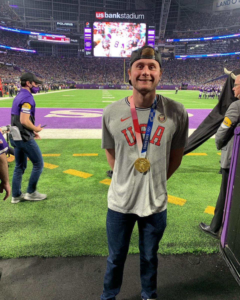 Thank you NBC and #vikings for hosting me and my friends and for honoring me on the field!! First time ever getting to watch the Vikings in their new stadium and it was so cool! Feeling very grateful🤗🙌