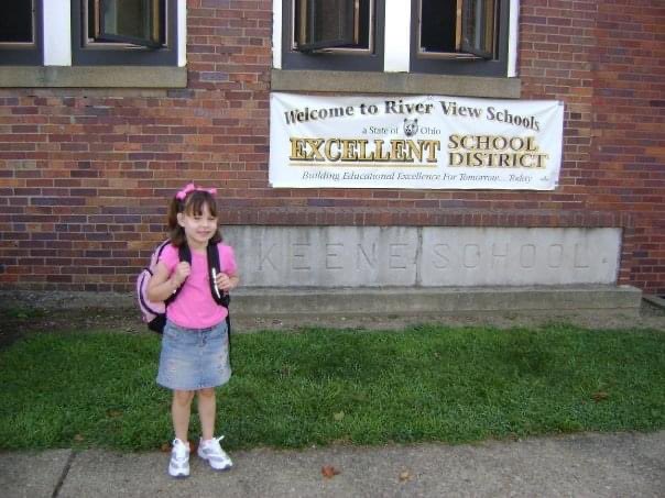 SusanMu63329343's tweet photo. First day to last day…so extremely proud of our Buckeye!!!!  Off to new adventures…O-H!!!! @Kierney11 https://t.co/VshhKaGJXq