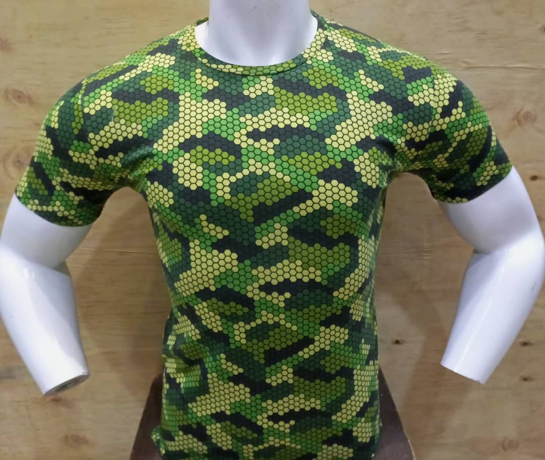 Men's Casual Fashion T-shirts.

Ladiiees, hype that new relationship with these awesome and stylish T-shirts. Men always love to rock.
Hit us up for these @ only 25,000UGX for all sizes

Contact Us: +256-701-728-332 / +256-784-428-332
Website: oloocollections.com