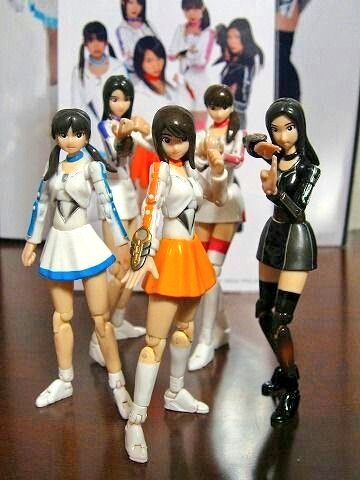 ミクロマン：時空警察ヴェッカー シグナ ミクロレディ 冬木玲菜 非売品 