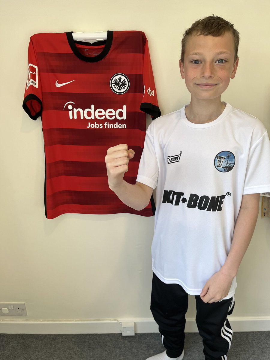 AwayDayJoe_'s tweet photo. 1️⃣ day to go…💪🦅

 @eintracht 🆚 @RangersFC 

Safe travels to all my friends from Frankfurt 🙏✈️🚂

Bring it home please!! 🏆

@eintracht_eng @eintracht_us  @A_Toure38 @EuropaLeague #SGE #SGEuropa #UEL  #SGERFC https://t.co/8VIOppIBmu