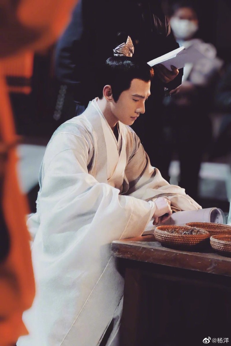 lingtouyangxifu's tweet photo. หยางหยางอัปเดตเวยโป๋

" #เทียบท้าปฐพี คืนนี้ตอนจบ# 
ไว้เราพบกันใหม่ในยุทธจักร"

#杨洋 #YangYang #หยางหยาง 
#且试天下 #WhoRulesTheWorld https://t.co/UtWfZ94bue