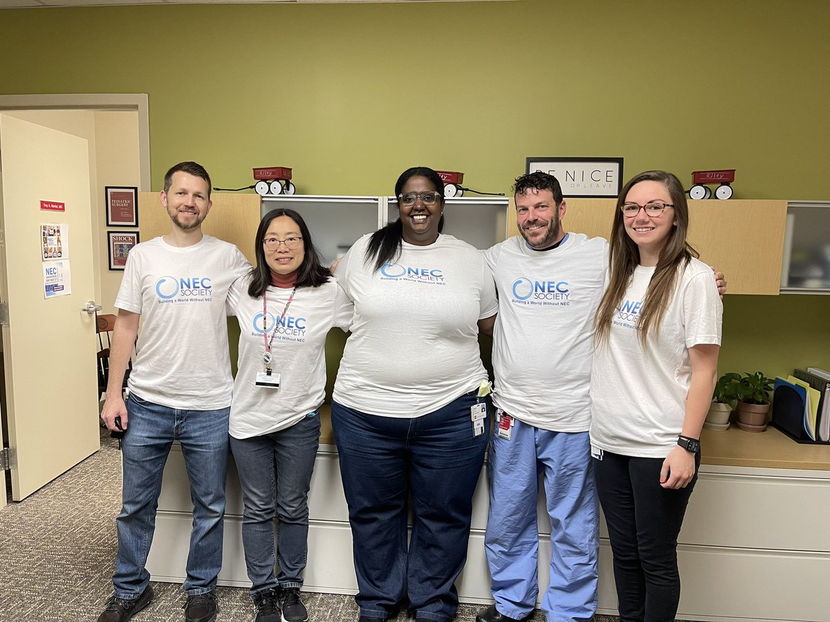 troymarkelmd's tweet photo. @RileyChildrens @IU_PedSurg supporting @NECsociety and NEC Awareness Day! https://t.co/JpmFxI80fQ
