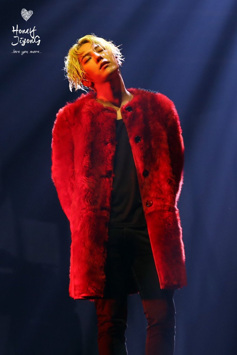 sffs_1627's tweet photo. 佐野さんのステージ見ているとBIGBANGジヨンさんを宿してるな、、と思ってビッベンのLIVE映像見てみたんだけどこれって偶然じゃないよね？？？？？ https://t.co/GfBFIXCsf6