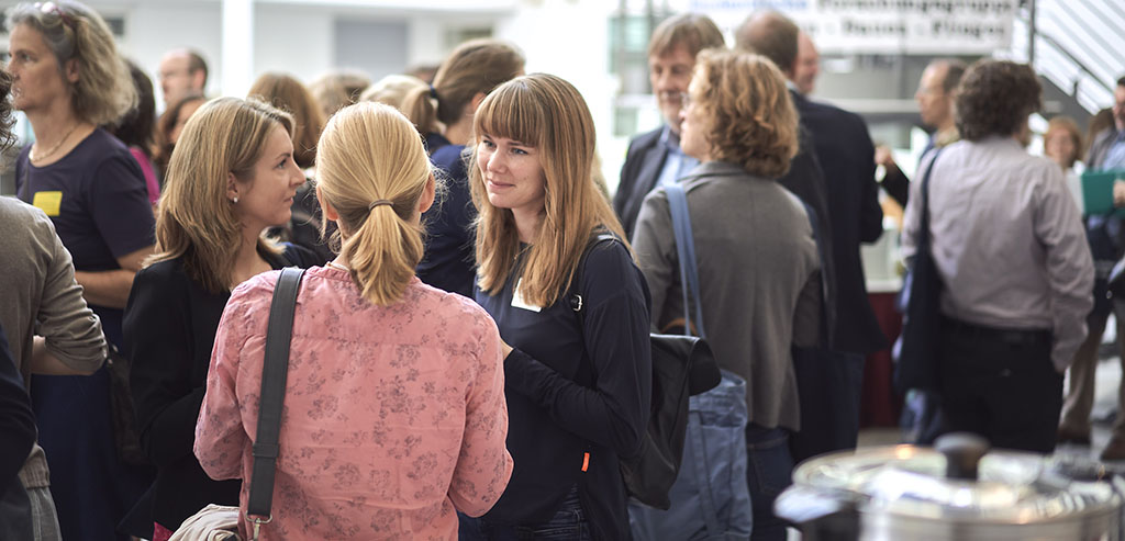 uniwind_ev's tweet photo. Die Informationen zum #uniwindsymposium2022 @FAU_GradCentre @UniFAU sind online und die Anmeldung ab sofort bis zum 15.7. möglich. Das Thema ist in diesem Jahr die #Postdoc-Phase. Wir freuen uns auf den Austausch in Präsenz!
https://t.co/e7IXxPbJj8 https://t.co/pl3QjLlYUG