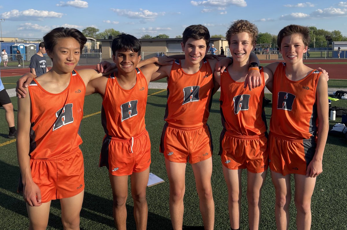 HerseyXC's tweet image. What a great day at the Freshman MSL East Invite! 
4x800- CHAMPIONS(Choi, Patel, Papanicholas, Wade)
3200- 2nd(Allen)
800- Champion(Choi), 5th(Patel)
1600- Champion(Papanicholas), 2nd(Wade)
Way to go huskies! #StrongerTogether #FastIsFun #BiggerThingsToCome