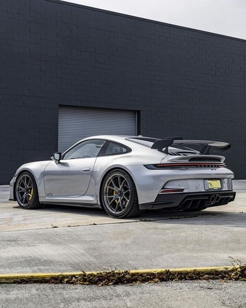dailycaars's tweet photo. 992 #GT3 https://t.co/6aR9Xmj0ZV