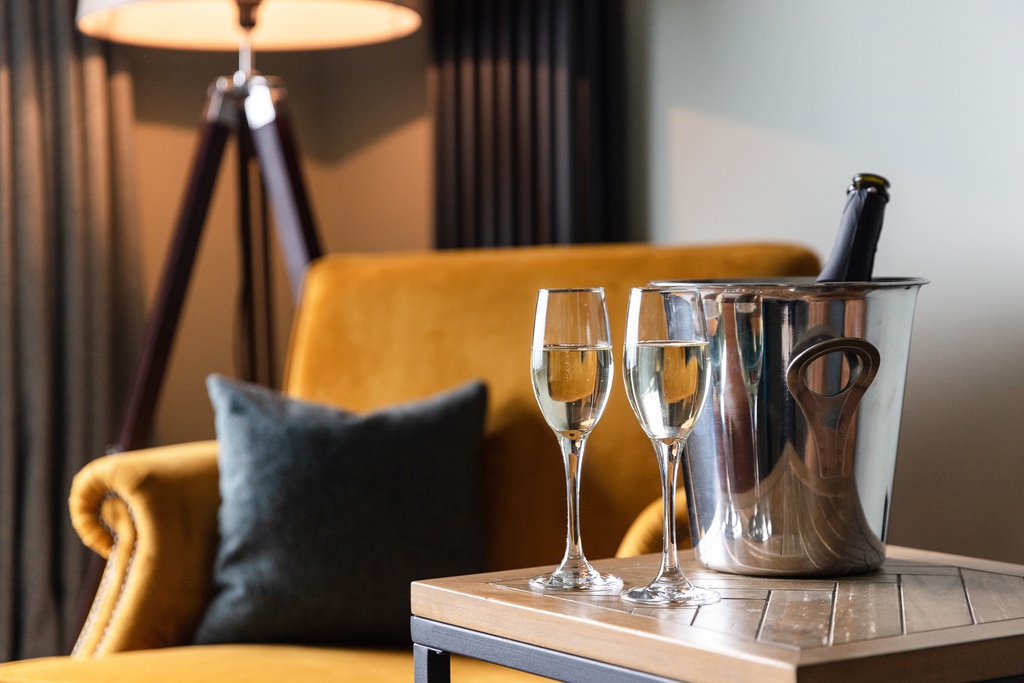 Lewinnick Lodge tweet media