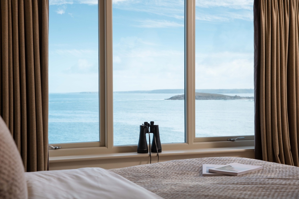 Lewinnick Lodge tweet media