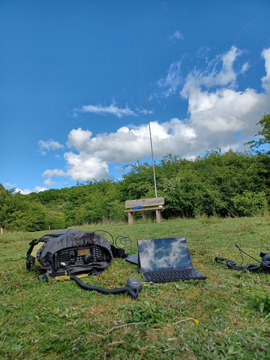 Had a great #POTA activation lastnight at G-0545 Firmyn Woods. 12 casual contacts on 20w while playing with the new IC-7200. I may activate G-0543 tonight, Barnwell Country Park.
#icom #hamr
