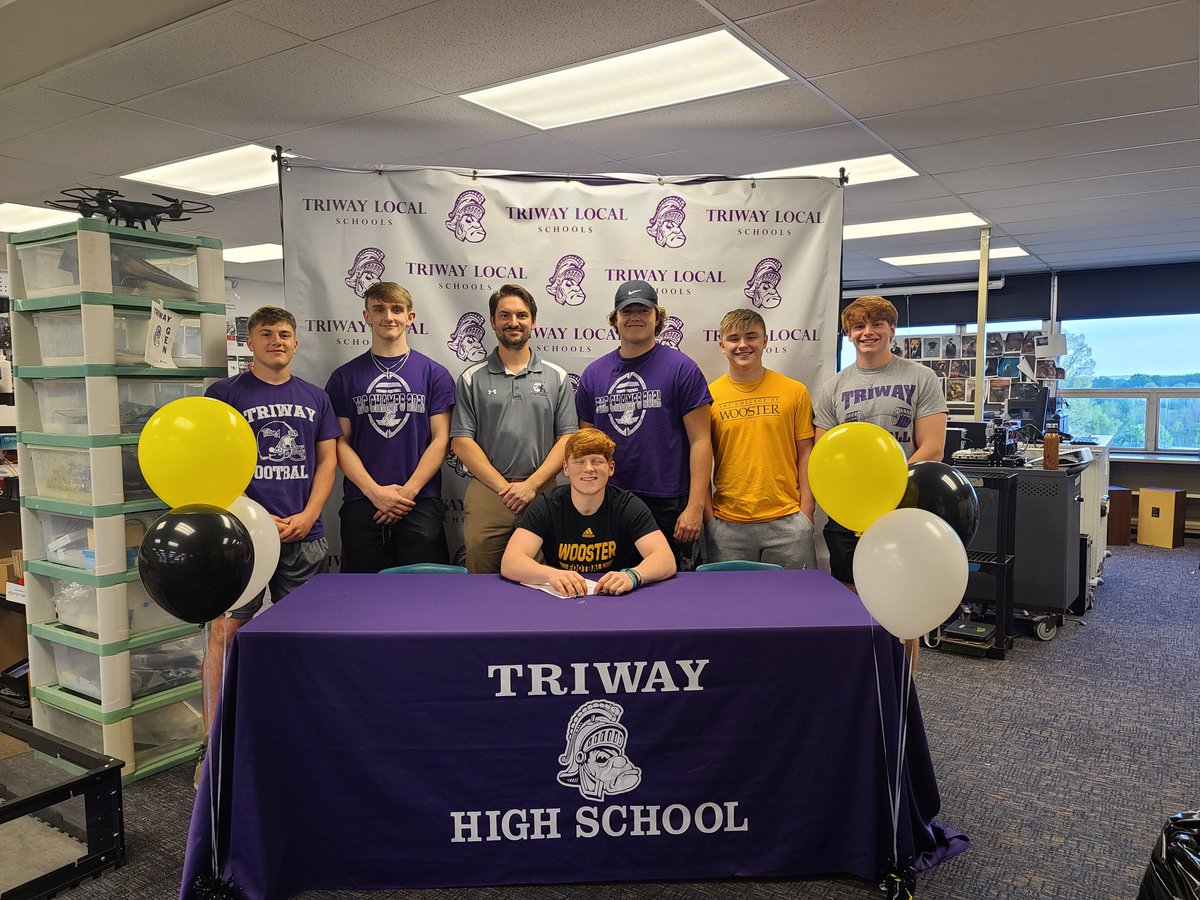 LoganBarker62's tweet photo. I am beyond thankful for my family, coaches, and teammates for all the support through my athletic career. With that being said I am beyond blessed to announce I will be continuing my academic and athletic career @WoosterSports.🟡🏈⚫️ https://t.co/OhfXUtMmim