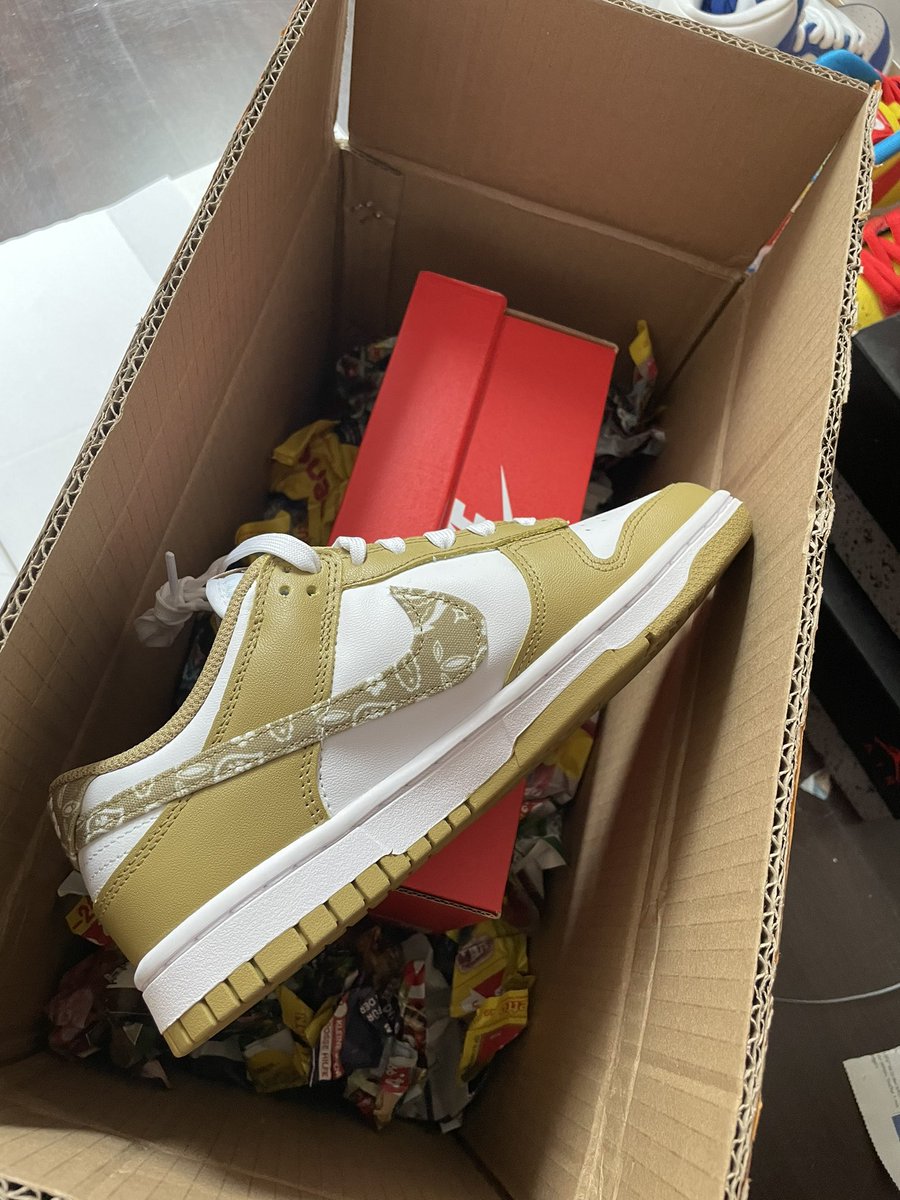 Msolo0125's tweet photo. Get some pair of the dunks dm me ig: msolo.ldg https://t.co/GMKlfqsdFp