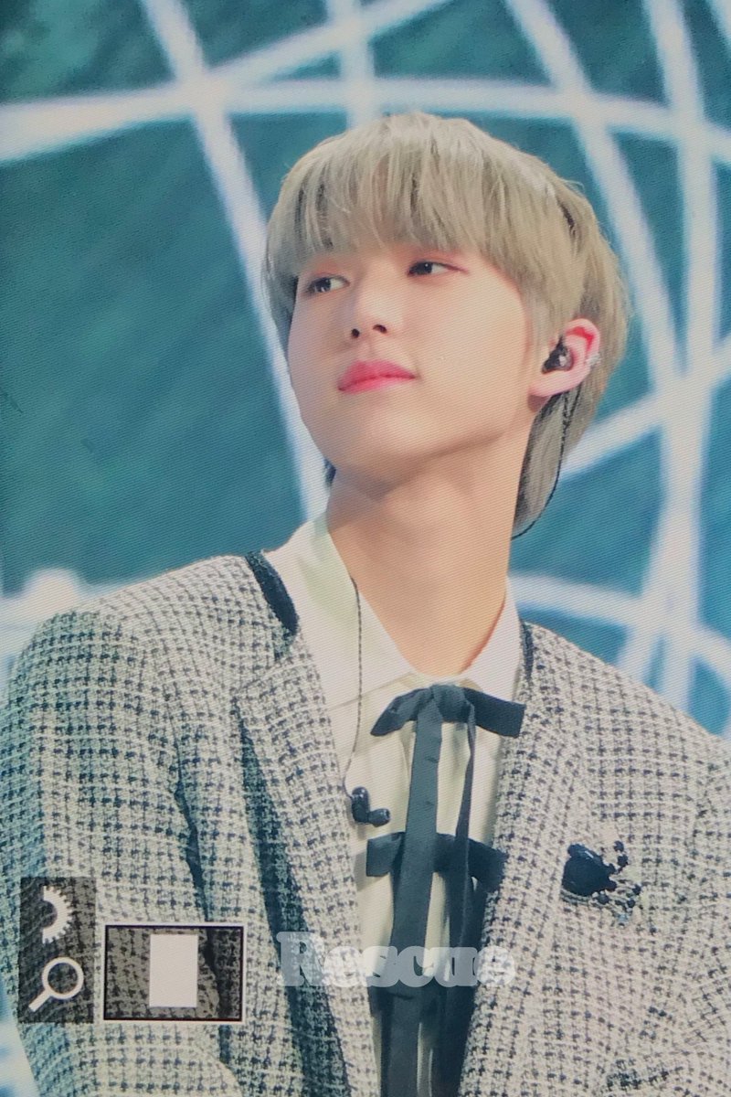 rescue_eh's tweet photo. 220517 데뷔 쇼케이스 Pre.
#TNX #은휘 #Hwi https://t.co/CLp7IdSJFV