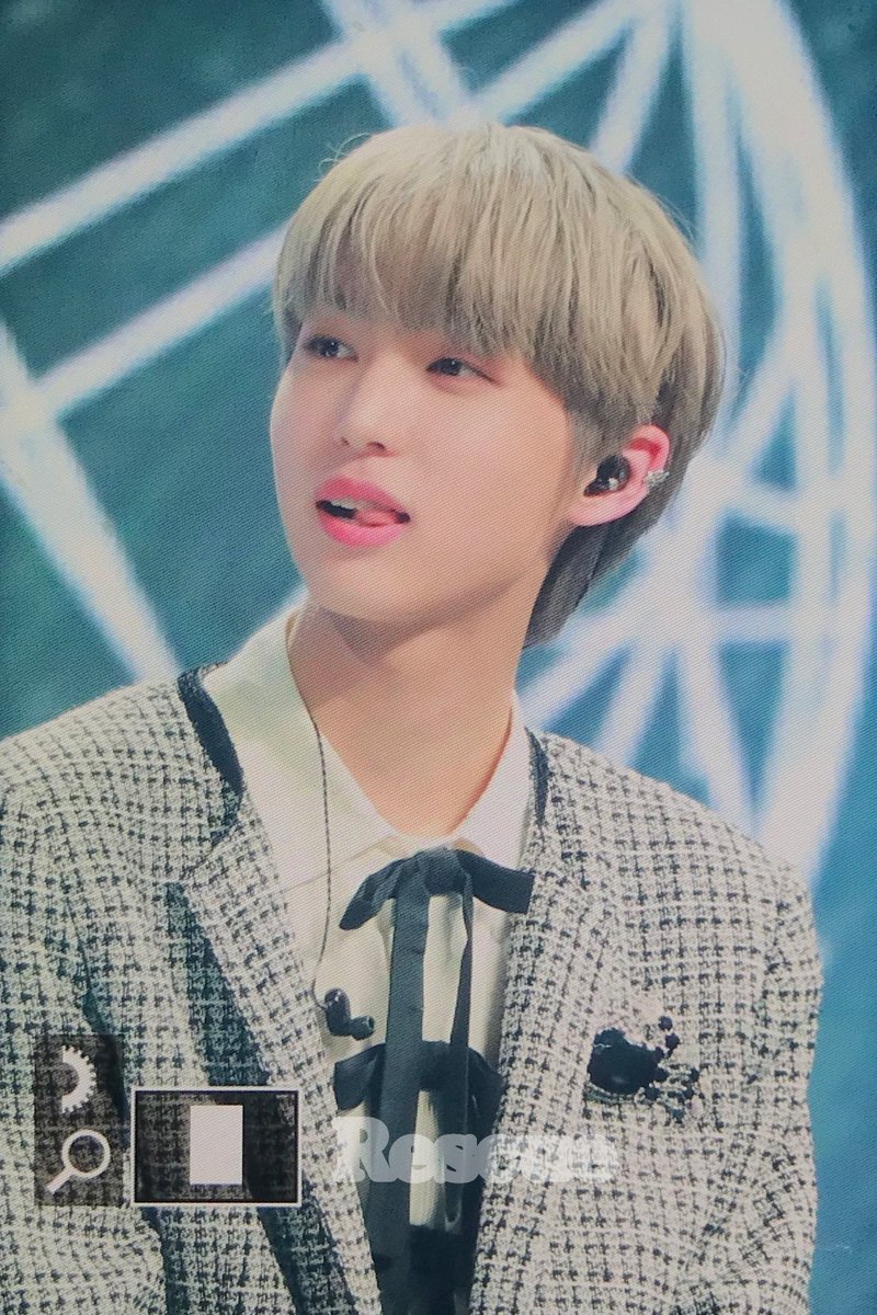 rescue_eh's tweet photo. 220517 데뷔 쇼케이스 Pre.
#TNX #은휘 #Hwi https://t.co/CLp7IdSJFV