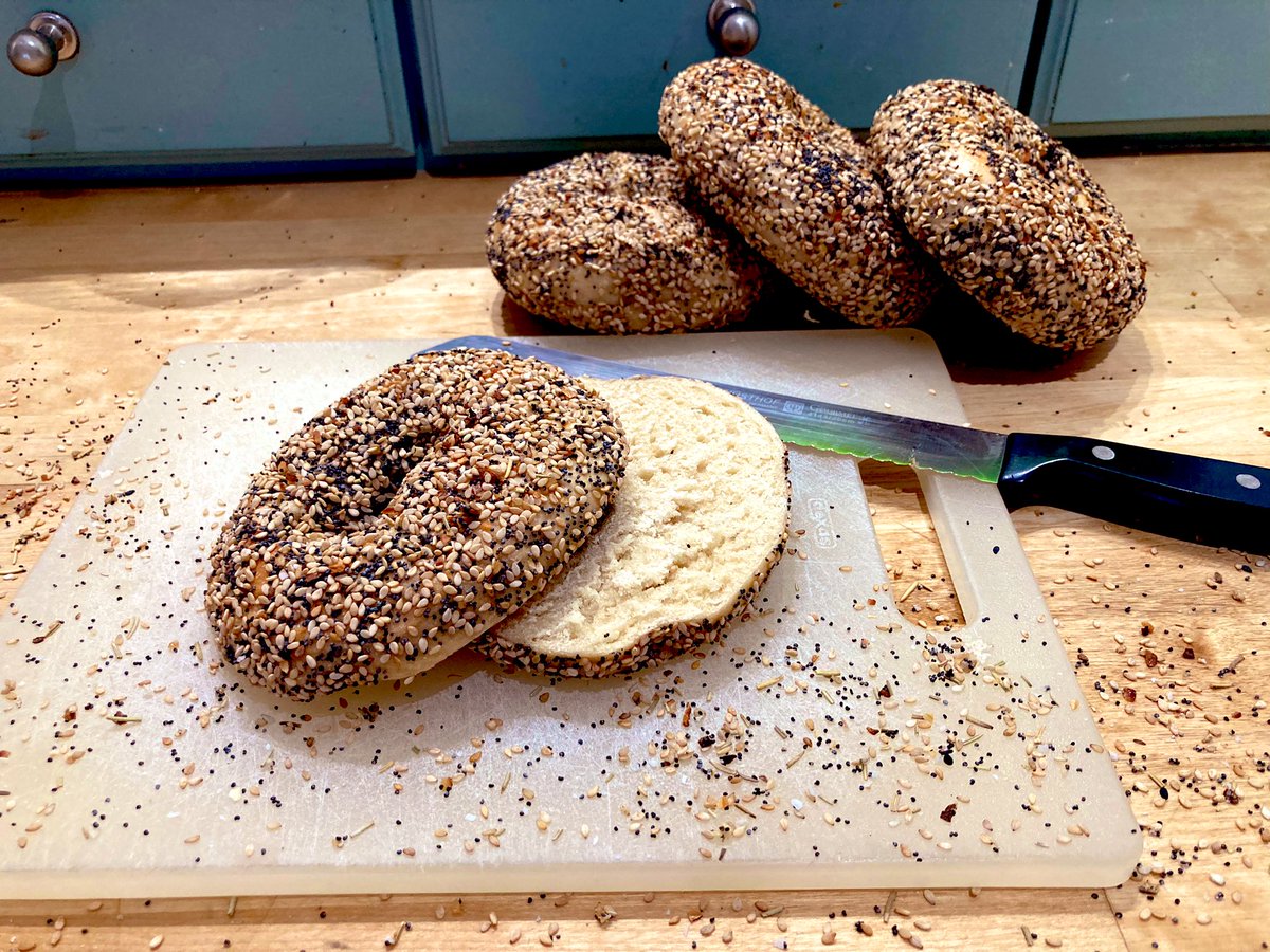 proffwolff's tweet image. Everything everywhere all at once