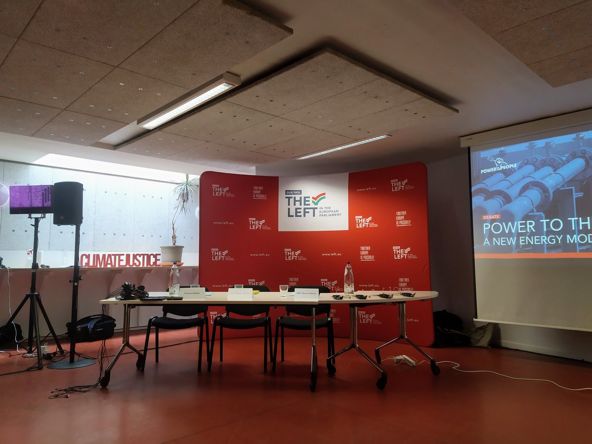 APE_Cat's tweet photo. Tot a punt a #MundoB per a la nostra intervenció a la jornada #PowerToThePeople: a new energy model, organitzada per @Left_EU. Explicarem què falla en l'actual model i la nostra tasca. #Right2Energy #Energy4All https://t.co/plfE39dNNF