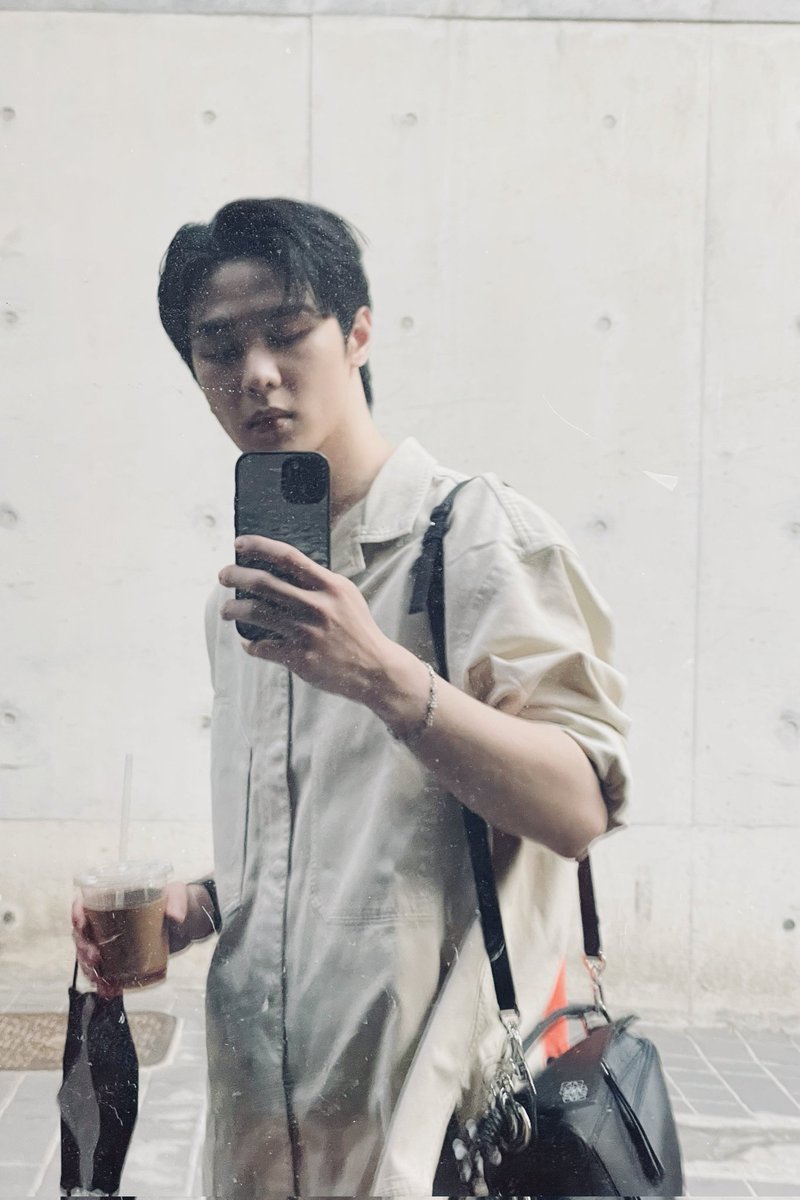 h0ngFly's tweet photo. @sO_Ohnzito kun 🧐 https://t.co/3hcB64iRAB