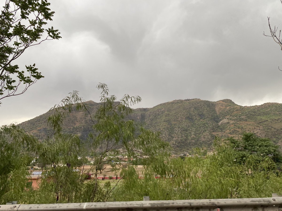sufisal's tweet photo. #JalsaJunoon #KOHAT @imrankhanpti https://t.co/IdFF0lrL3N