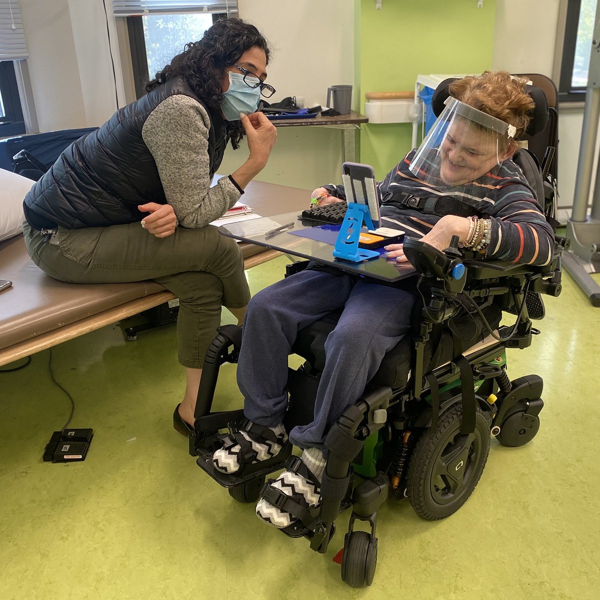 The focus of Inglis’ Wellness & Rehab is to maximize each resident’s level of independence. Each person has different goals & Therapy helps them achieve them. For Joan, that means working with Occupational Therapy to learn how to use a switch for her phone so she can FaceTime.