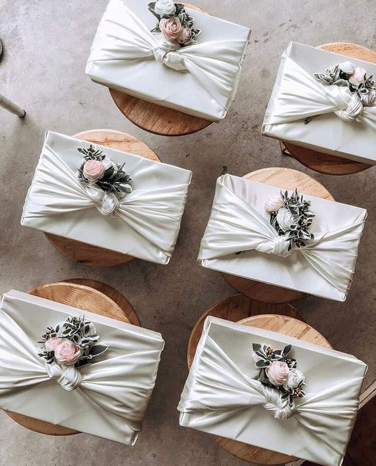 zalyazahari's tweet photo. Thread barang hantaran Nikah yang berguna di kemudian hari ~ https://t.co/siWREVAjIO