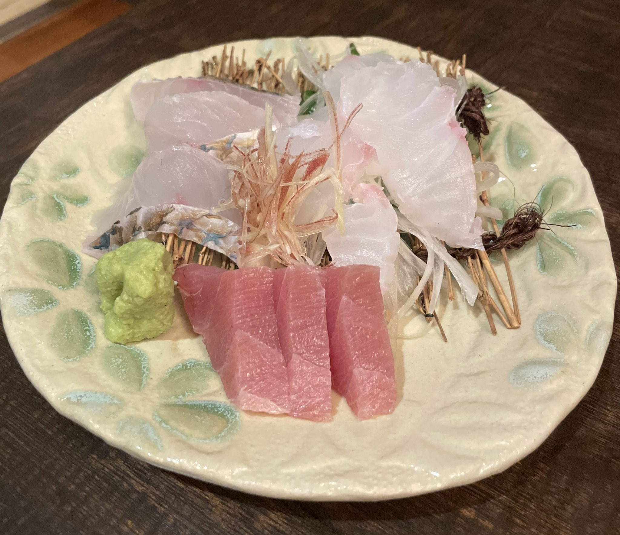 外務省漁業室 アーガイ ヒブダイ と ミーバイ ハタ と マグロ ウシシビ のお刺身 魚食 T Co 298zgofqeu Twitter