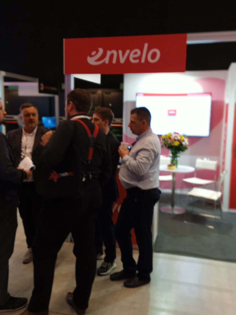EnveloPL's tweet photo. Envelo pozdrawia z Katowic 🤗

Jesteśmy obecni na tegorocznym CYBERSEC FORUM/EXPO ❗

Wydarzenie odbywa sie pod hasłem UNITED IN CYBERPOWER.

Wszystkich zainteresowanych zapraszamy❗
Gdzie❓⬇️

17-18.05.2022
Stoisko C22
Międzynarodowe Centrum Kongresowe w Katowicach https://t.co/XrCpz7SAG0
