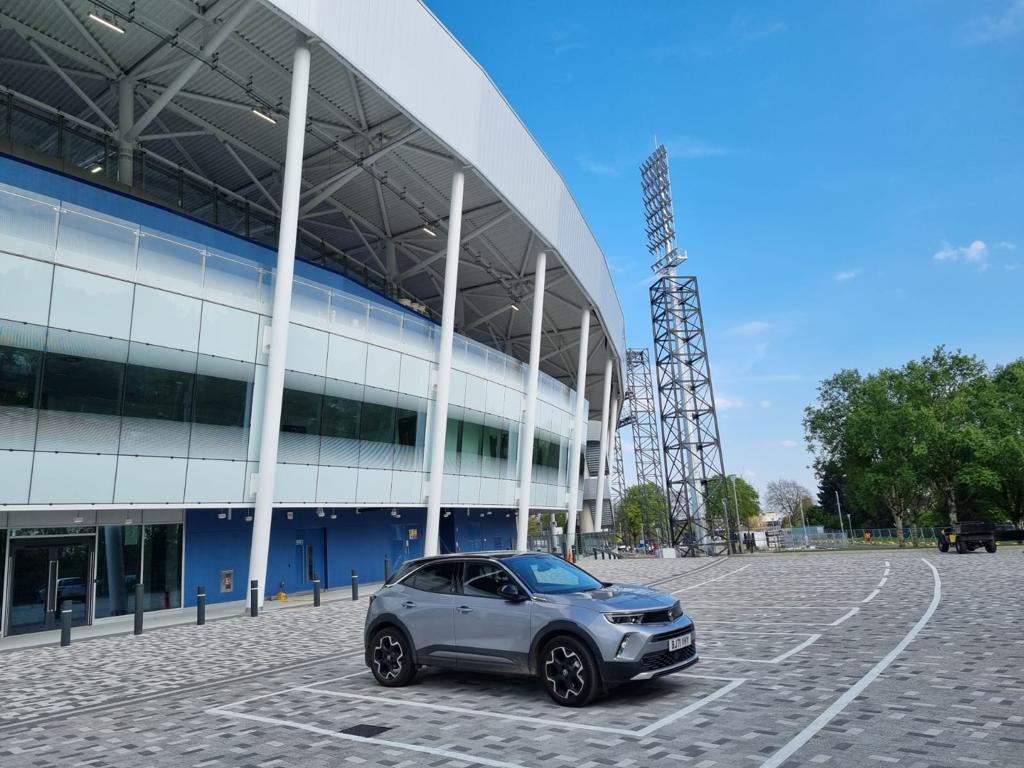 ce_architects's tweet photo. It’s great to see the Alexander Stadium in Birmingham completed ahead of this year’s Commonwealth Games. We supported Ridgeway Facades Ltd, who designed and installed all the glazed facades for the new west stand, with the 3d dimensional setting out of the curved rear facade. https://t.co/nizOTJOZm2