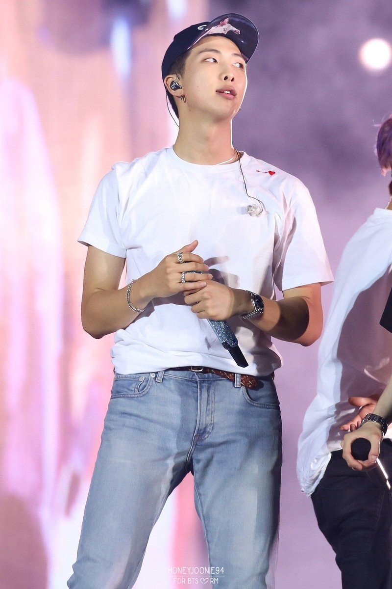 181cm tweet media
