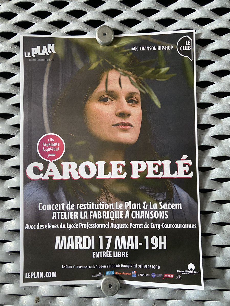 Lycée PERRET tweet media