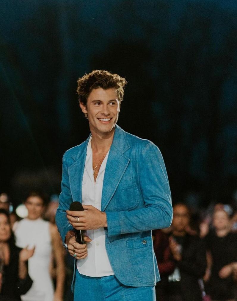 postsmendes's tweet photo. shawn mendes. https://t.co/7H4PE1jjWh