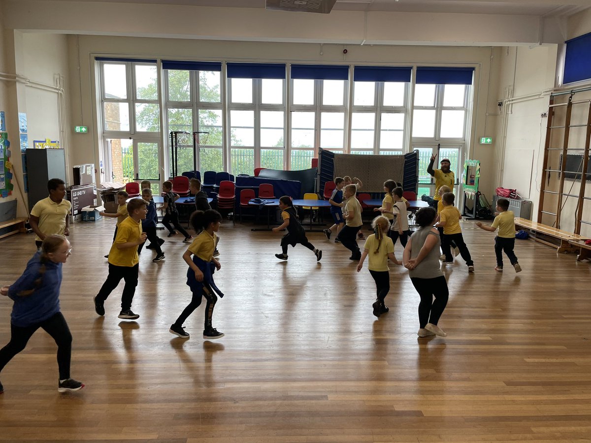 portmeadp's tweet photo. Diolch @FfitMr for a brilliant session this morning 🏃🏼♀️ ❤️ #pmdpy34 #pmdpthanks #pmdphwb https://t.co/VHHIq3g41S