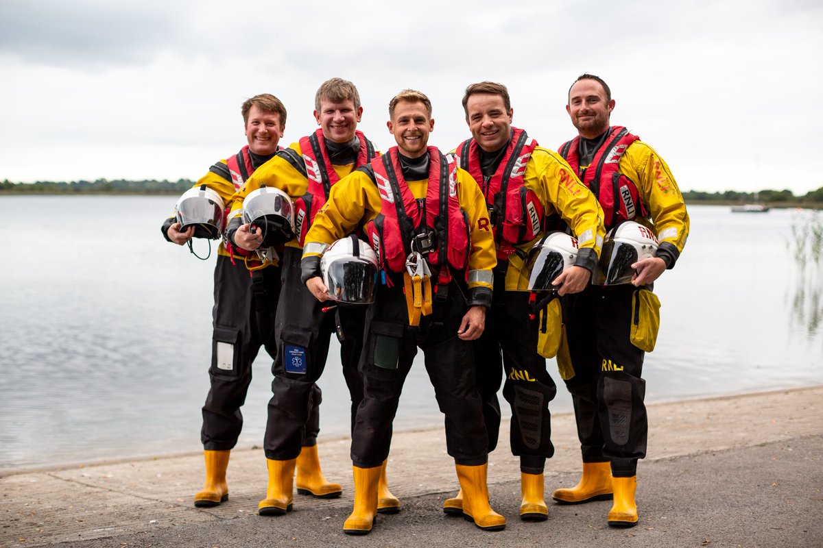 RNLI's tweet photo. This week is National Volunteers week in Ireland! This year, to celebrate all our volunteers and their dedication to saving lives at sea, we have created a special dedication page where you can share a message to honour our volunteers 👉 https://t.co/BRePggcafo
#NVW2022 https://t.co/EqxrMeXm8a