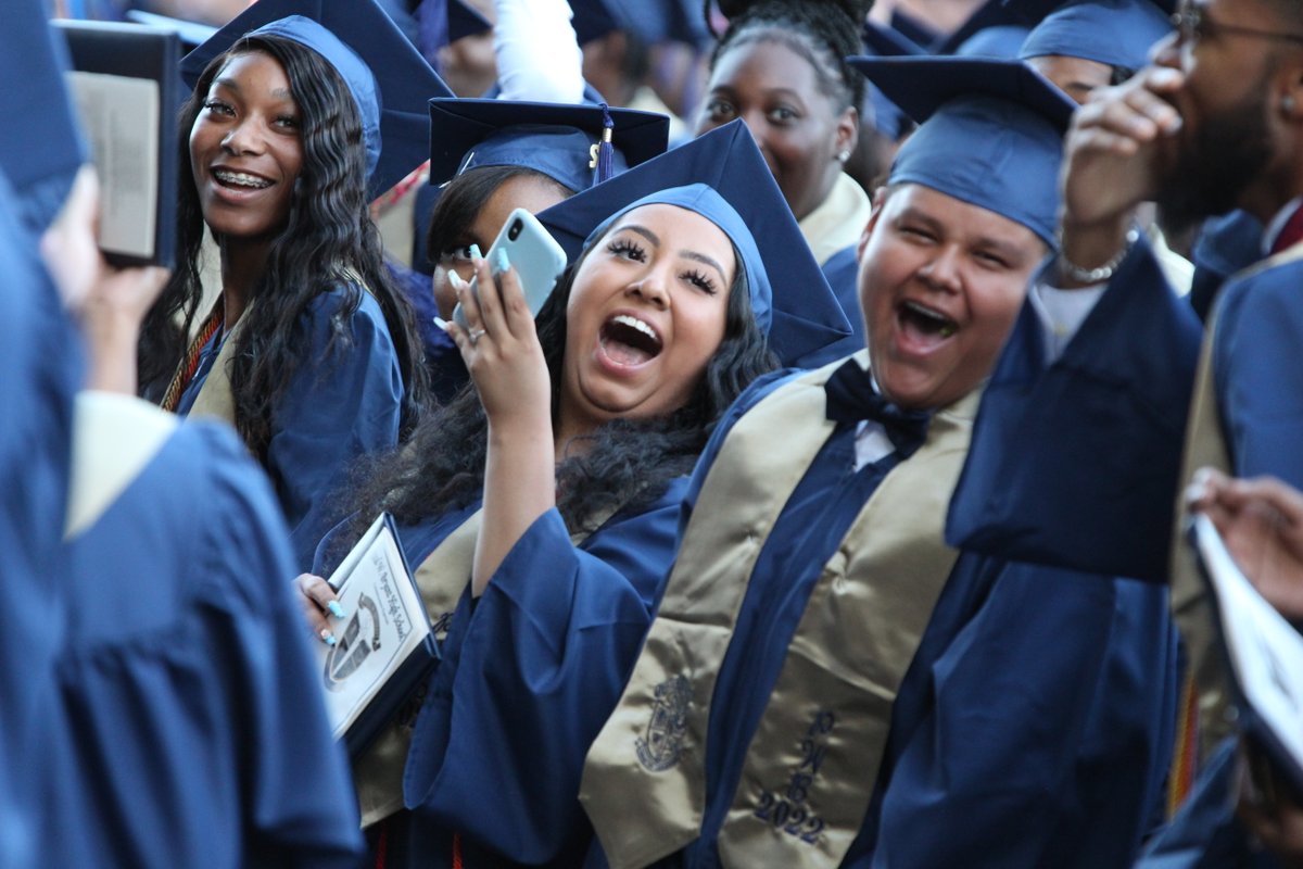 T🍏S Board of Ed tweet media