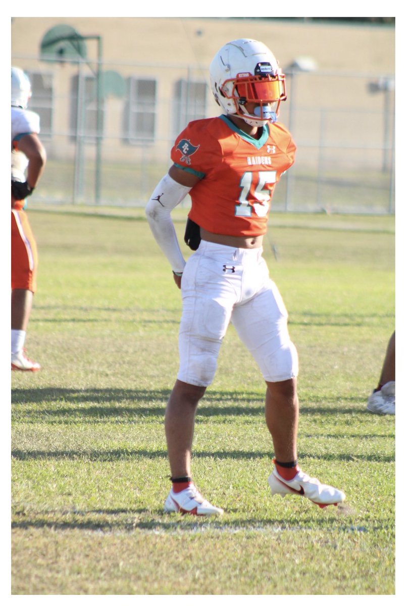 sethlhogan's tweet photo. Ready for spring game -2 days out @PlantCityFB 🏴‍☠️🧡 https://t.co/YjzLxcBuVD