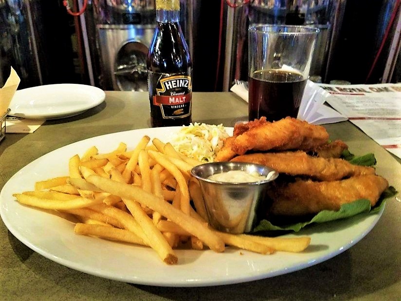 RoyalOakBrewery's tweet photo. Enjoy the taste of the sea at The Royal Oak!🌊🐟✨😍
-
ORDER HERE 👉 https://t.co/zN1PCgR1uu
-
#RoyalOakBrewery #RoyalOak #MIEats #Eeeats #Foodie https://t.co/MzS1CtZZBw