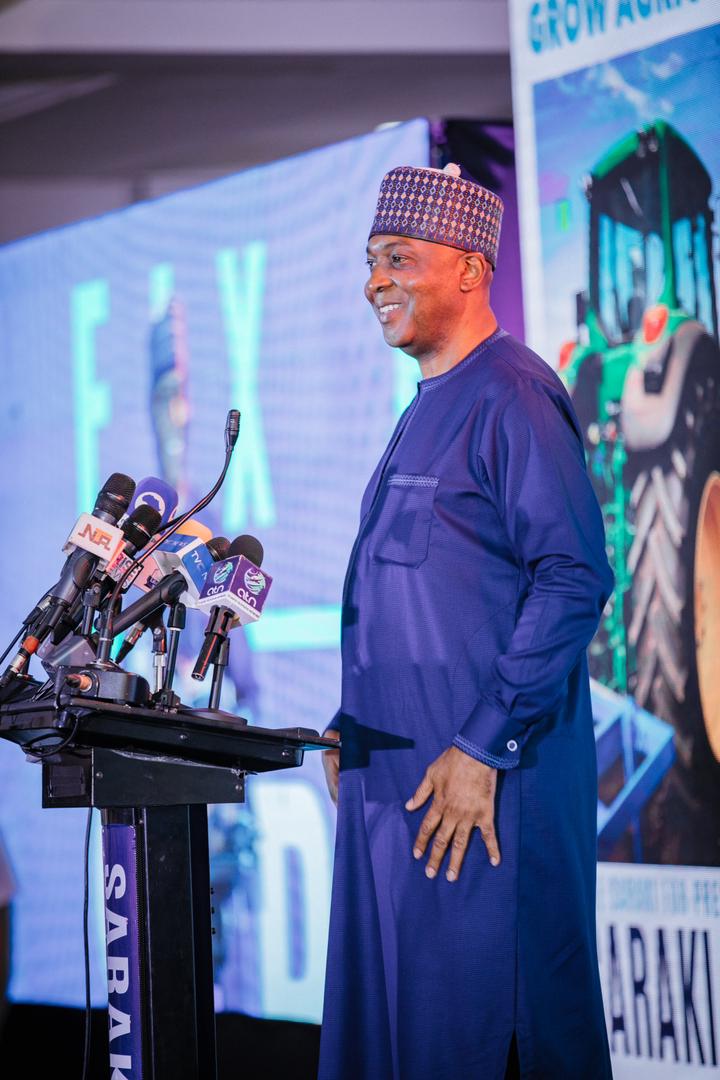 imoto_prosper's tweet image. The Sen.Dr Bukola Abubaka Saraki administration will pursue a deliberate youth employment policy on government development projects/Public Works.

#ABS2023
#FixNigeria
#RealSolution.