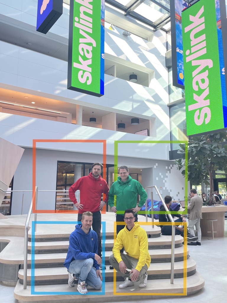 we_are_skaylink's tweet photo. Skaylink bei #MicrosoftDE in Schwabing – endlich wieder Treffen in Person!
Wenn Du das „Behind the Scenes“ Material unserer Dreharbeiten sichten möchtest, schau unbedingt auf unserem Instagram Kanal vorbei: https://t.co/EnZBqT9V15
Die Resultate folgen in den kommenden Wochen! https://t.co/ErynjmHPgI
