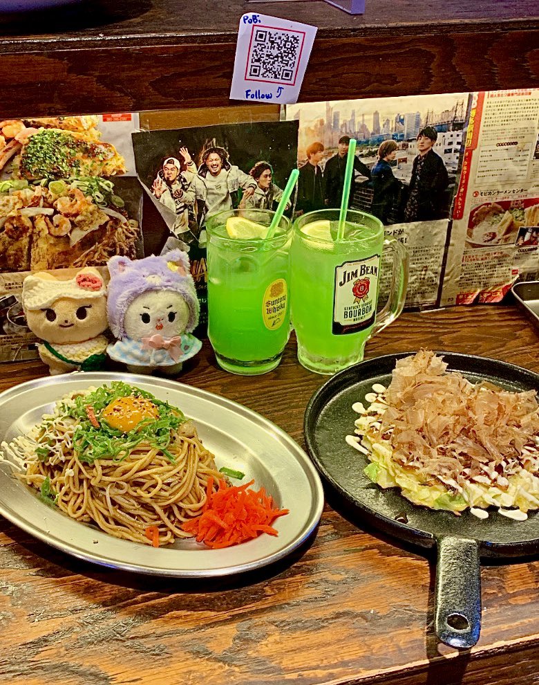 LLK1025's tweet photo. 📍건대 포비
부타타마와 호르몬야끼소바도 맛있었지만 미도리하이볼이 진짜 최고...🥹🫶🏻 미도리하이볼때문에 재방문하고 싶어짐...  하이볼 그닥 안좋아하는데도 너무 맛있게 잘 먹었습니다 ���🏻💛 -하삼리냥토리 영원하길...-

#리노는_배고파 https://t.co/sNo0bWFZFN