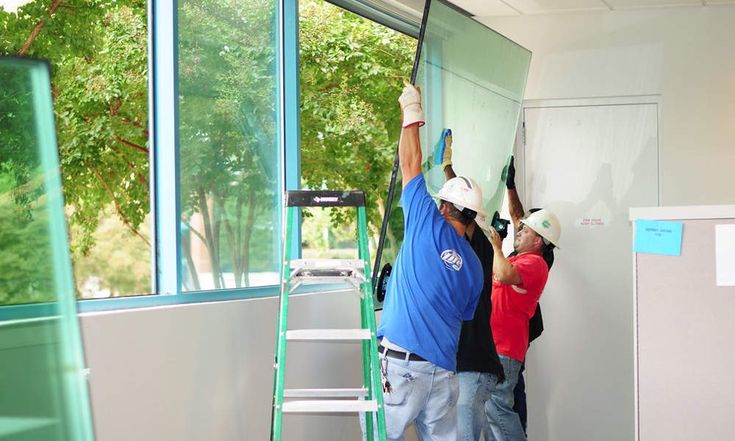 InstallTn's tweet photo. Looking for window glass repair &amp; replacement in #Tacoma? Don’t go beyond #TNGlassInstallLLC for home window repair services since you can get reliability &amp; affordability at the same time.

Visit us online to know more. #WindowRepairTacoma #GlassExpert https://t.co/XiXAQVQvFZ https://t.co/oLYnVuw6ll